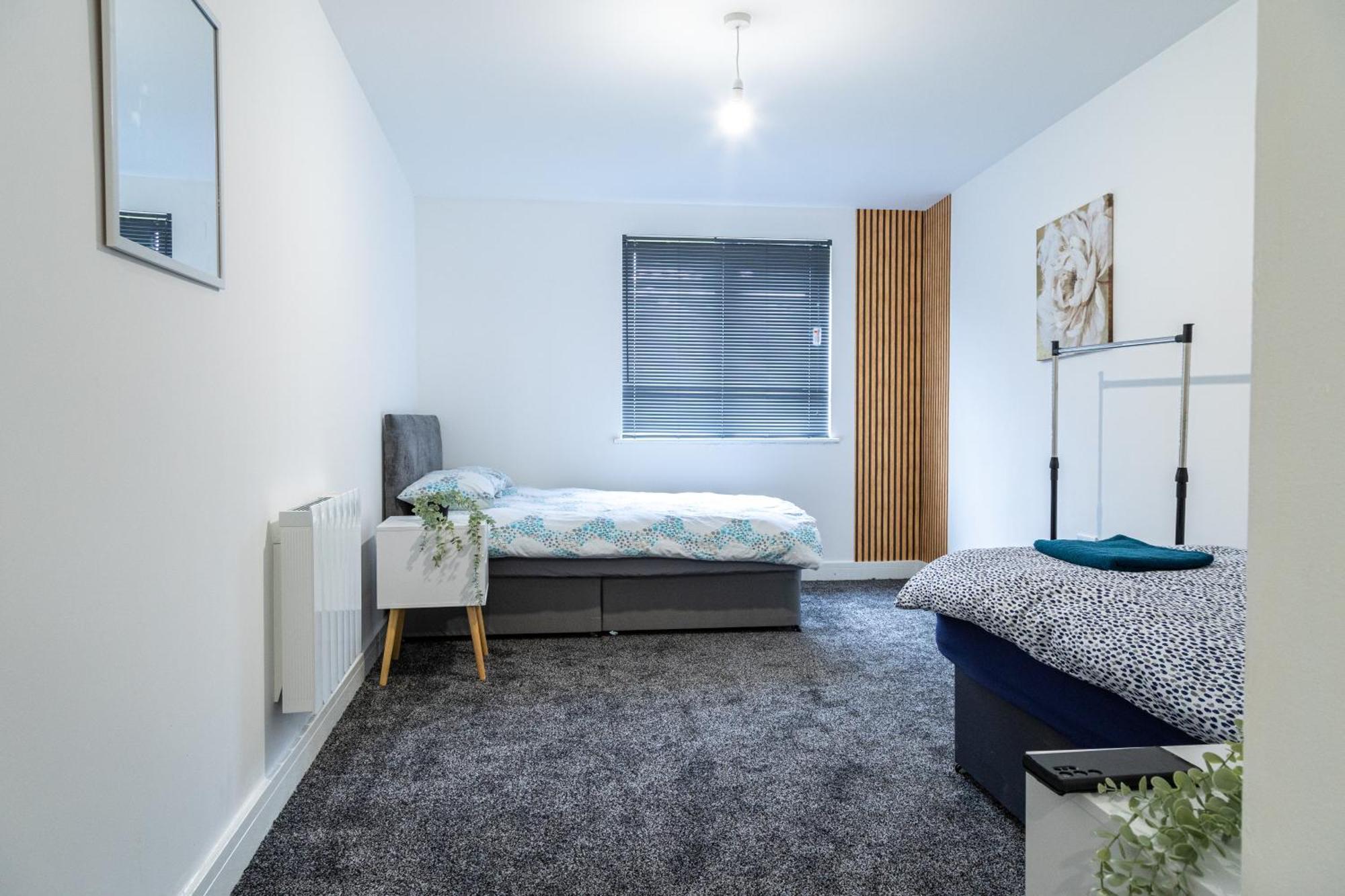 Spacious Ground Floor Apt Near Old Trafford Stadium Manchester Exterior foto