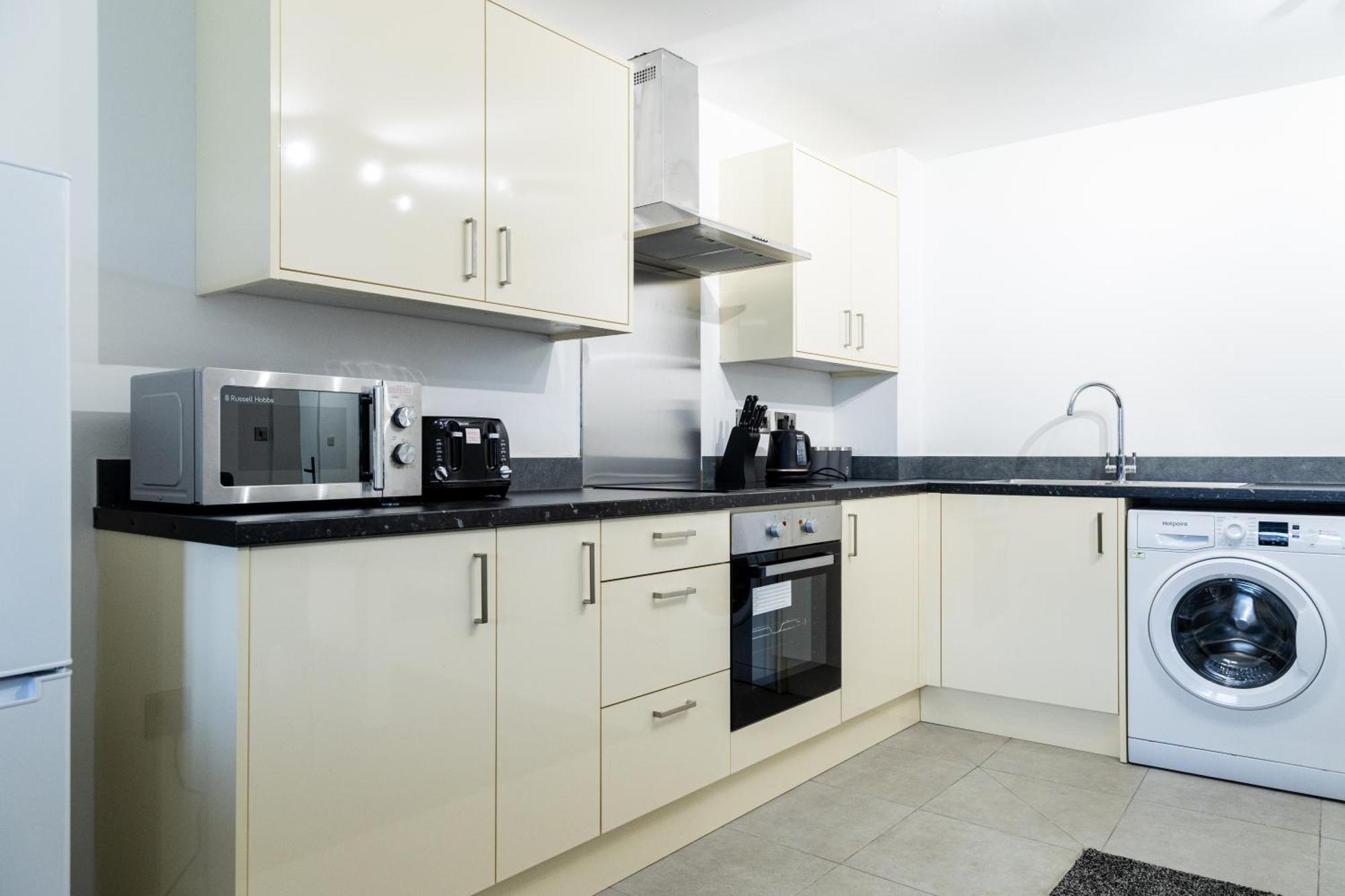 Spacious Ground Floor Apt Near Old Trafford Stadium Manchester Exterior foto
