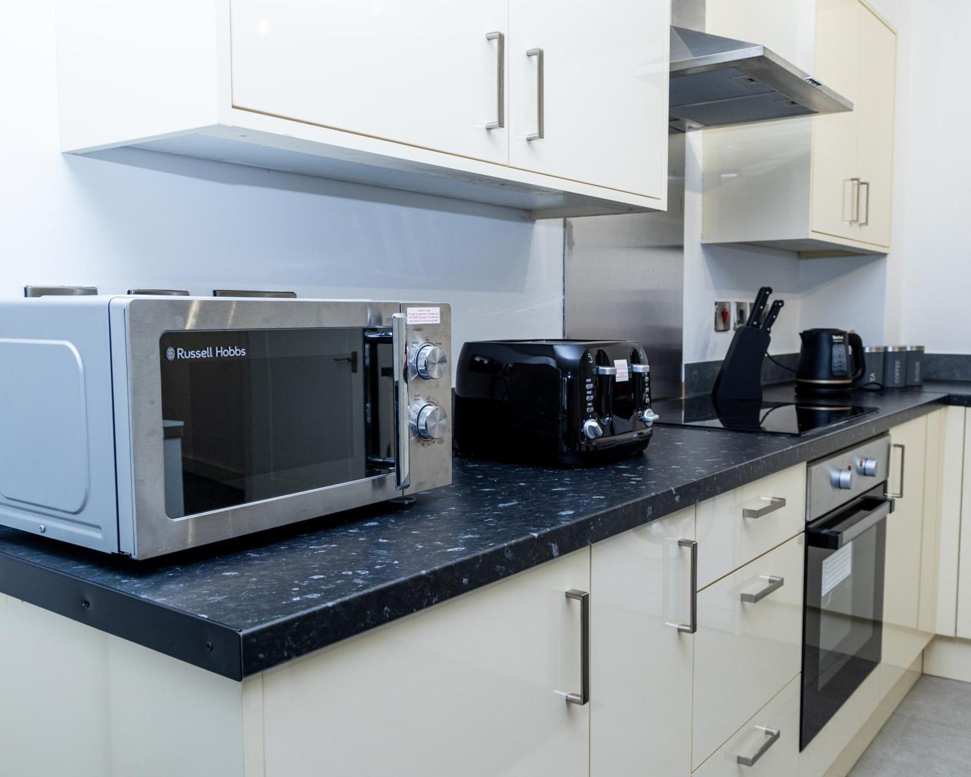 Spacious Ground Floor Apt Near Old Trafford Stadium Manchester Exterior foto