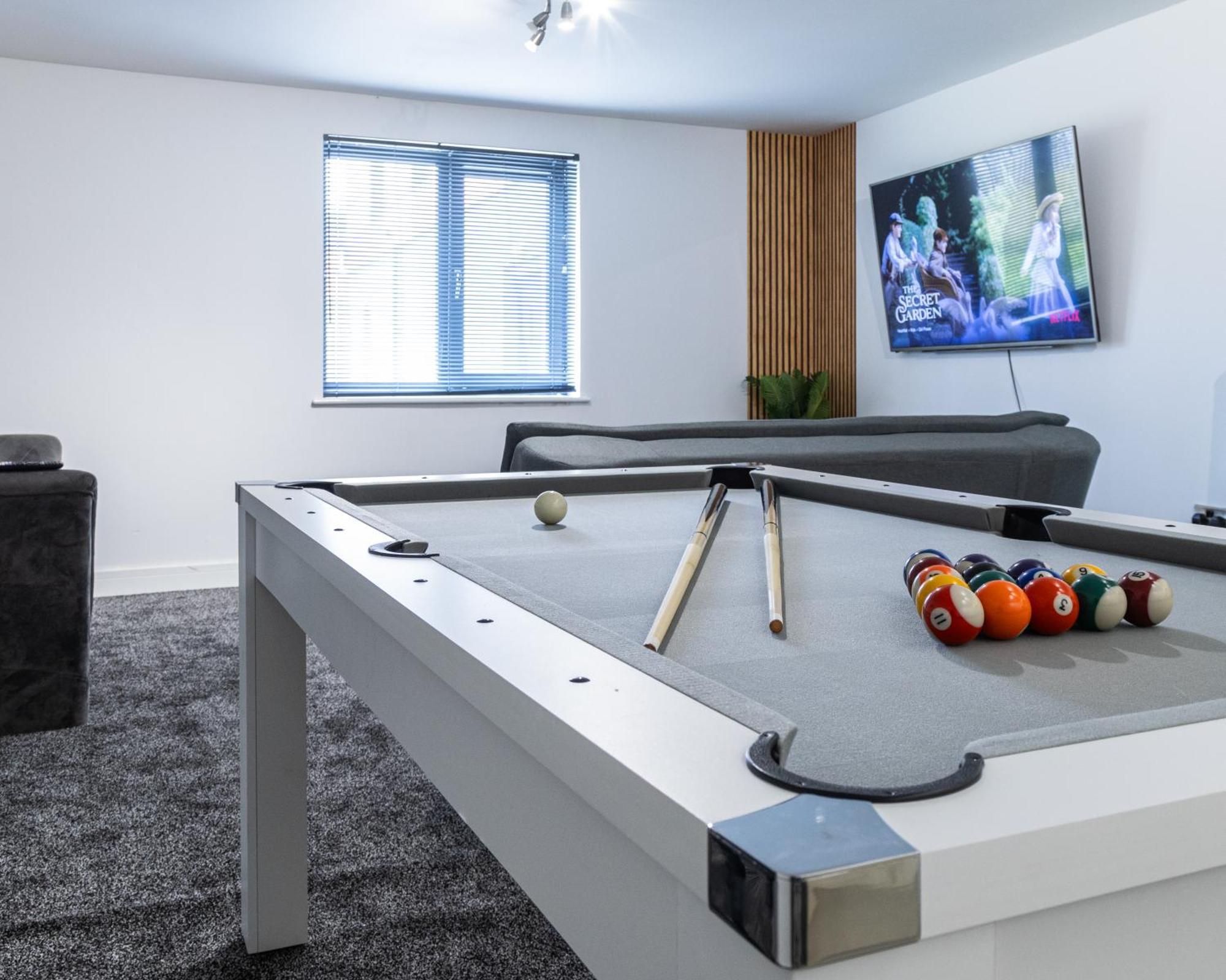Spacious Ground Floor Apt Near Old Trafford Stadium Manchester Exterior foto